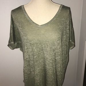 express army green light t-shirt